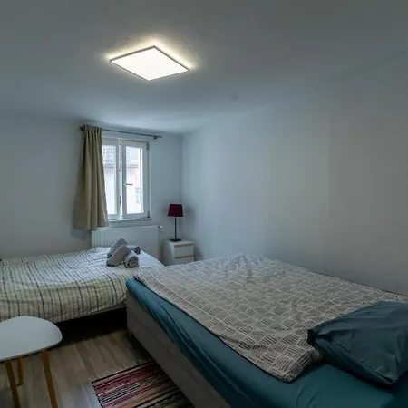 Nette Altbauwohnung In Biebrich
