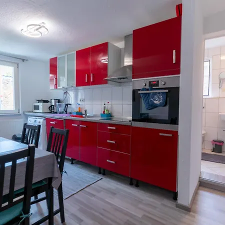 Nette Altbauwohnung In Biebrich