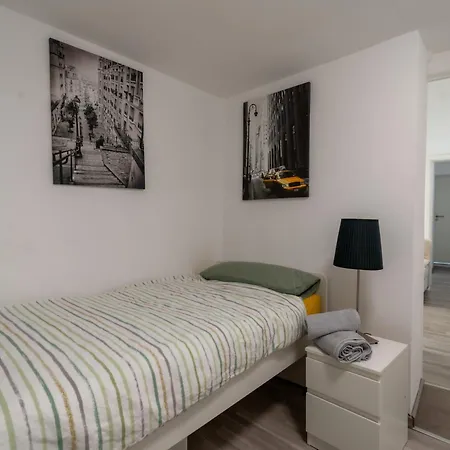 Apartment Nette Altbauwohnung In Biebrich